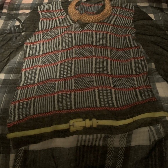 Collection 18 Scarf - Picture 4 of 4